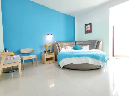 Yunqi Danxia Riverside Vacation Apartment (Danxiashan Scenic Area)