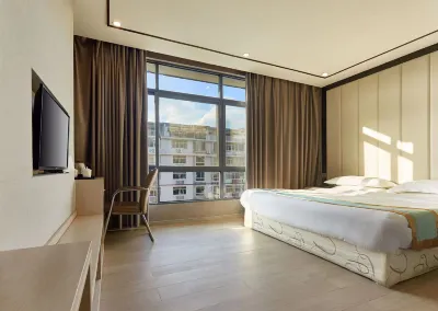 石城萬豪麗都大飯店 石城縣革命烈士紀念館附近的飯店