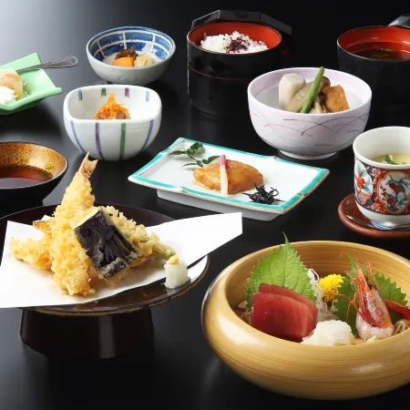 Hakonenomori Okada