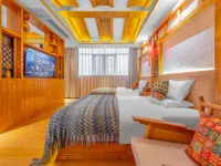 Muxuan Hotel (Vocational Education Park) Hotels in Qujing