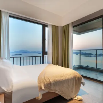 Zhujiajian Xian Scenic Resort Hotel (Poly Zizaihai Resort) Hotel in zona Daqing Mountain