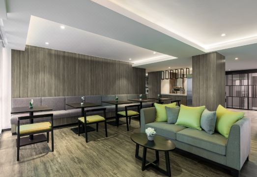 호텔 객실 내부