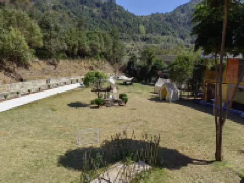 Lingli Home Xingquanwan Tangquan Resort