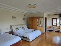 Baiyangdian Water Town Inn