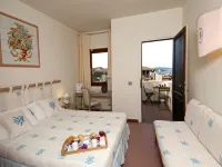 Hotel Palau Hotels near Spiaggia Mannena