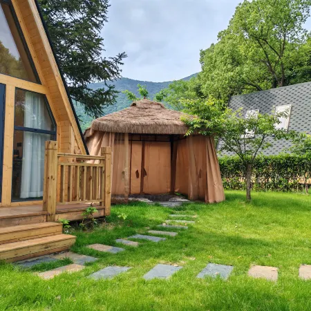 Yishan Flower Language Homestay