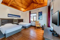 Qianhe Hotel Hotels near Labudalin Station