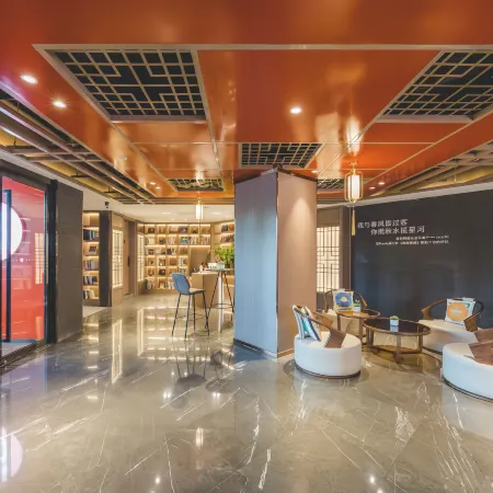 Yunshang Boutique Hotel (Wanning High-Speed Rail Station Cultural and Commercial Plaza Branch)