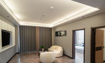 Golmud Molandi Hotel