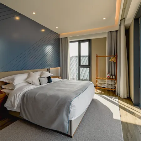 Elephant & Moon Resort, Mogan Mountains