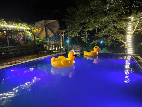 Tonglu Baiyun Mountain Homestay