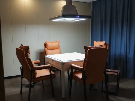 Taihe Yimei Hotel Отели рядом с достопримечательностью «Taihe Gymnasium»