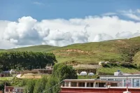 Litang Waiting for the Wind to Vacation (Letong Ancient Town Qianhu  Village Store) - Scenic