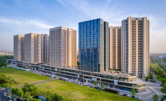 Mornady Boutique Hotel (Longhu Binjiang Shangcheng Store, Jiangning Binjiang EDZ, Nanjing)