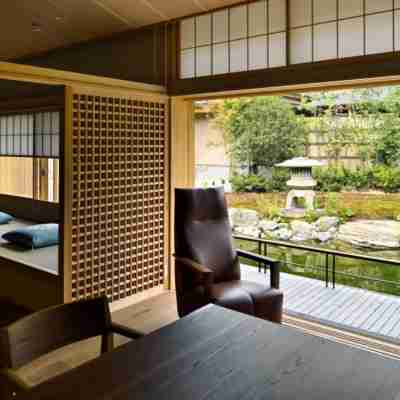 光風湯圃べにや Beniya Rooms