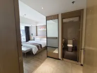 Luchuan Longteng Bay Hotel