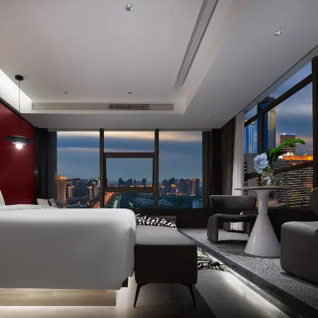 Chengdu Chunxi Road Enji M Hotel