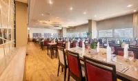 Radisson Blu Hotel & Conference Centre, Salzburg - sarapan