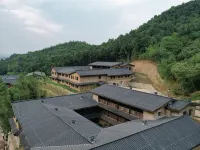Jingshan Farm Century-old House Hotel Hotels in Jingshan