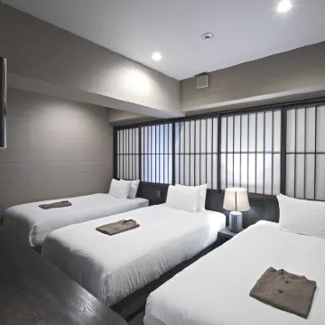 HOTEL NINJA BLACK 船冈温泉附近的飯店
