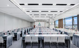 Campanile Hotel (Shenzhen Longhua Dalang Commercial Center Branch)