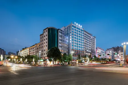 7Days Inn Hotel (Liupanshui Panzhou Shengjing Avenue Hongguo Small Plaza)