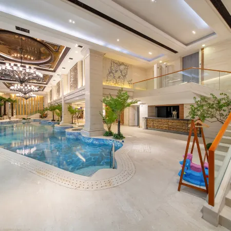 Emmersing Qingcheng Hotel
