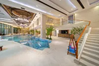 Emmersing Qingcheng Hotel - سبا