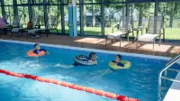 Qiyunshan Yuehua Resort Hotel (Qiyunshan Mountain Ecological And Cultural Tourism Zone) - Pools