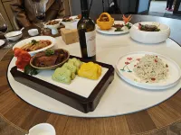 Danfeng Dongfeng Winery Hotel - breakfast