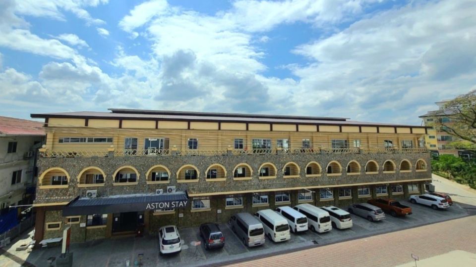 Aston Stay and Villas
