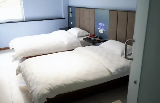 悠然陽光快捷賓館（朔州老城崇福寺景區店）