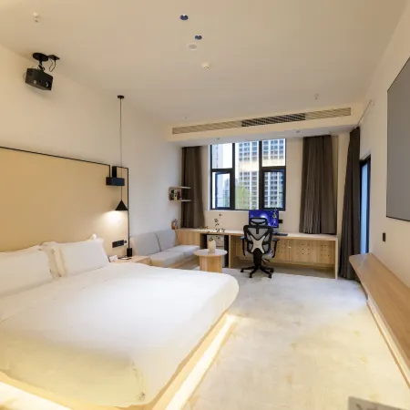QIXI E-SPORTS HOTEL