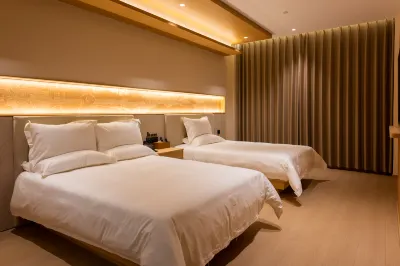 Kaifeng Yihua Wuye Hotel