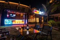 Hainan Universal QiziBay Beach Hotel - Quầy bar
