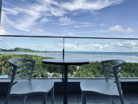 West Plaza Hotel at Lebuu Street Hotel berhampiran Belau National Museum