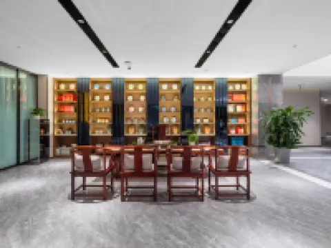 Doubletree Jingan Hotel (Shuangjiang County People's Government Branch) Hotels in Shuangjiang