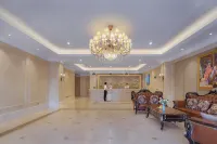 Vienna Hotel (Jingjiang Taihe Wuyue Plaza Bus Terminal)