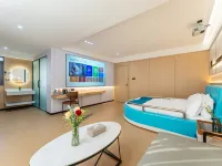 Quanjifeng Boutique Stay Hotel (Sihui Commercial Avenue) 쓰후이 호텔
