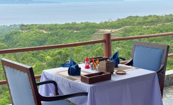 Mere Sea View Resort & Spa Nusa Penida