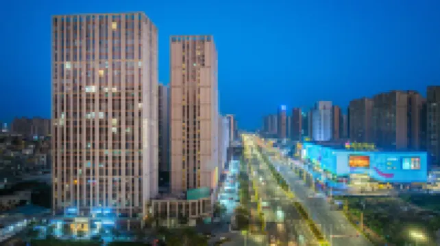 Homtel by Poltton（Maoming Railway Station）