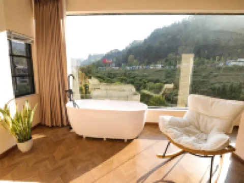 Qipan Yeshe Homestay (Zhangjiajie National Forest Park)