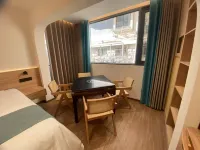 โรงแรมเกาหยี่ ลูซาน (สาขา ซูเต้า รุ่ยฉิน เลคไซด์)