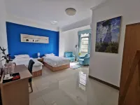 Redpony Inn