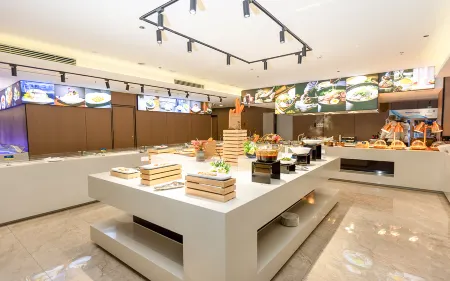 Zhongying International Hotel (Meishan Renshou Tianfu Avenue) Отели рядом с достопримечательностью «Sichuan Vocational College of Science and Technology (Western District)»