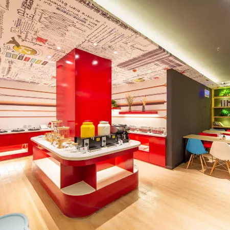 Ibis Hotel (Dalian Airport Huabei Road)