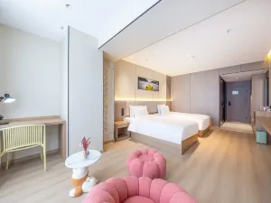 Yufeng Hotel