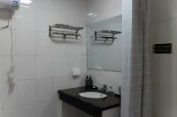 Changyang Meizheng Hotel