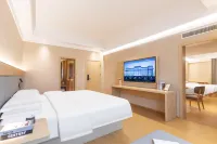 Yuelida Hotel (Anshun Ancient City) Hotels near Anshun University Academic Report Hall