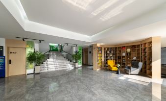 Li Bo Arts Hotel(Shenyang Taoxian Airport)